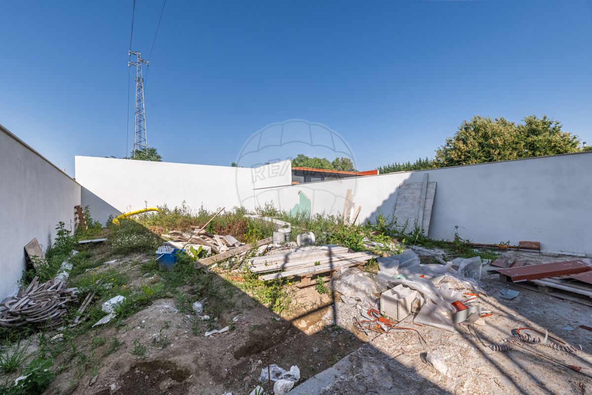 listing 123331024-857 picture-0