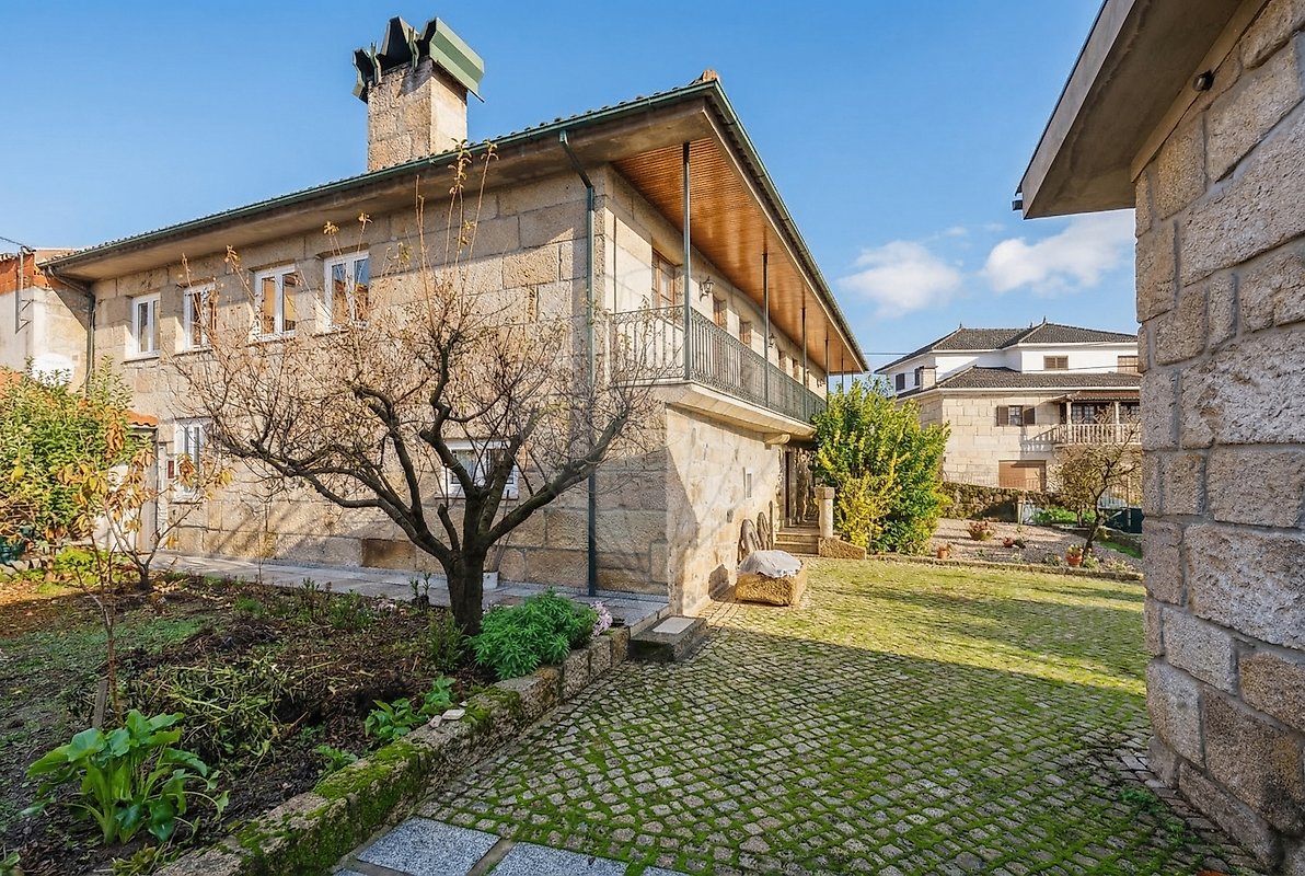 Moradia T5 à venda em Vila Verde da Raia, Chaves — foto 9