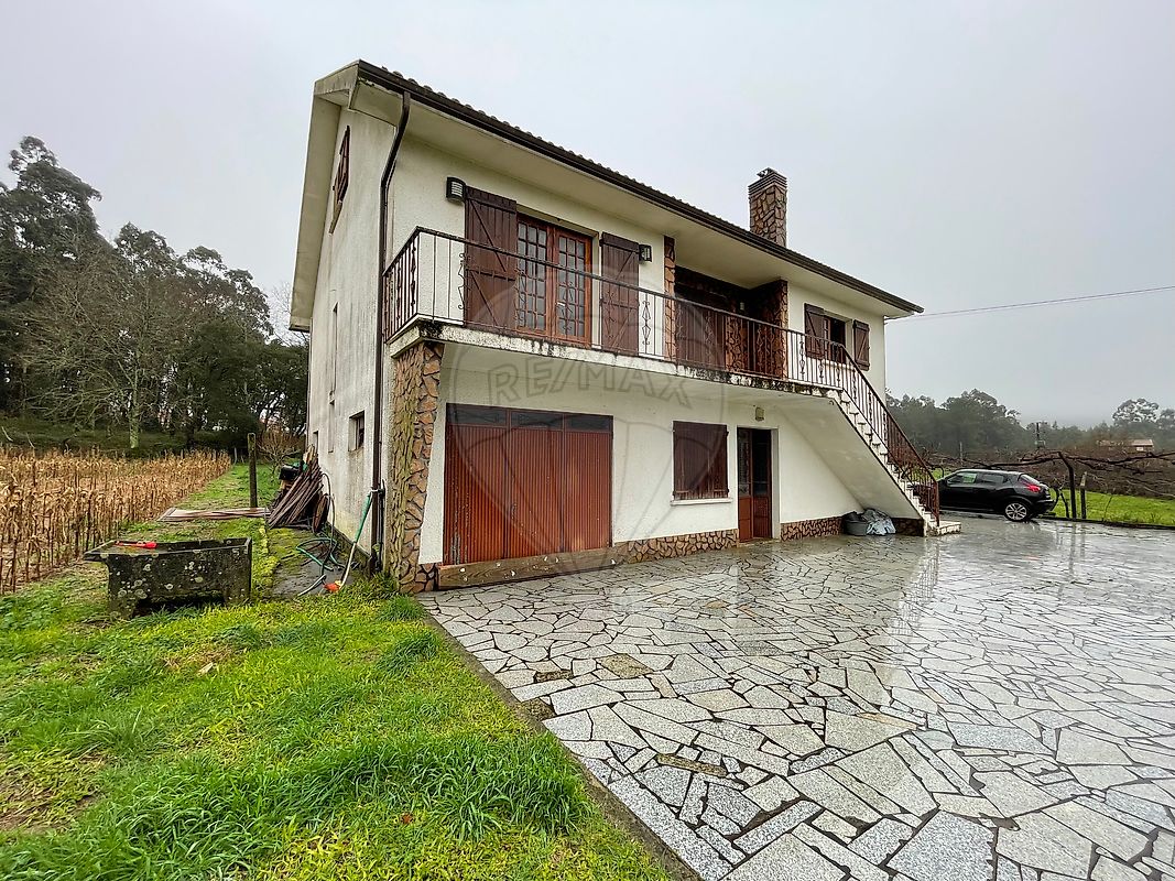 Moradia - Barroselas e Carvoeiro, Viana do Castelo, Viana do Castelo