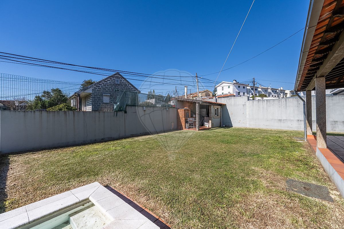 Moradia T4 à venda em Nogueira, Fraião e Lamaçães, Braga — foto 27