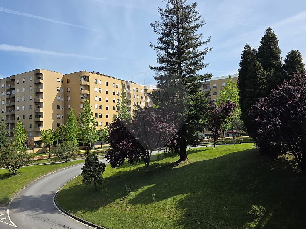 Apartamento T4 à venda em São Victor, Braga — foto 29