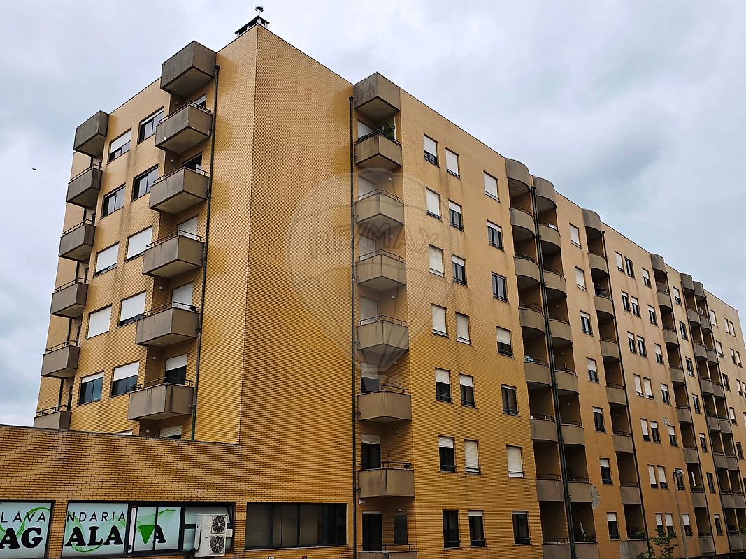 Apartamento T4 à venda em Braga