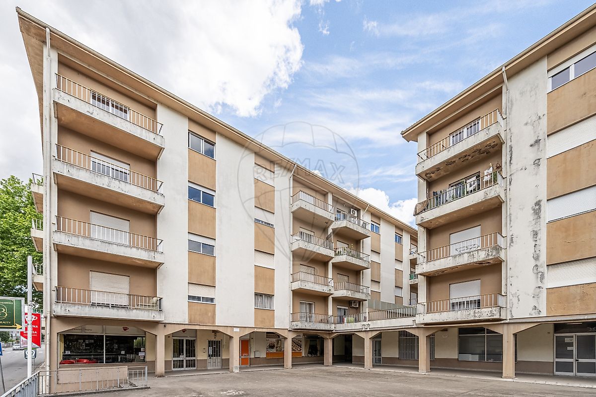Apartamento T3 à venda em Braga