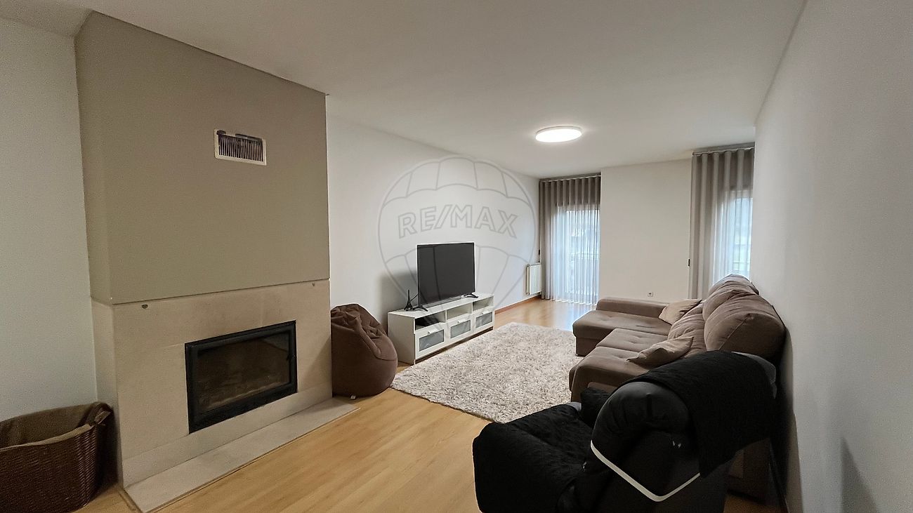 Apartamento T3 à venda em Braga