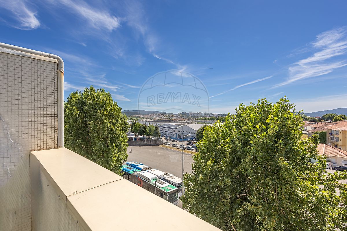 Apartamento T3 à venda em Braga (Maximinos, Sé e Cividade), Braga — foto 10