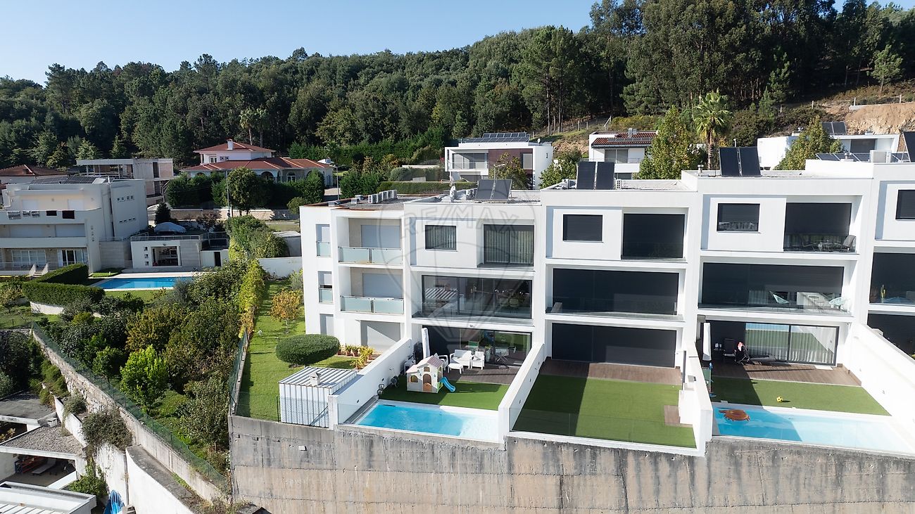 Apartamento T3 à venda em Braga