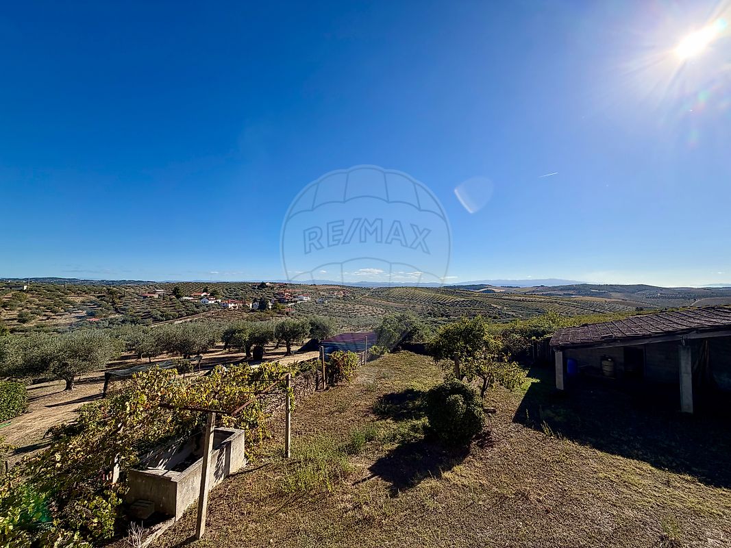 Moradia T4 à venda em Água Revés e Crasto, Valpaços — foto 35