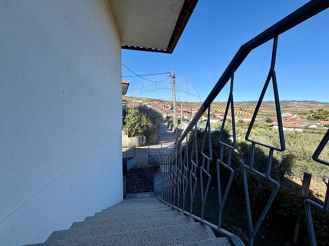 Moradia T4 à venda em Água Revés e Crasto, Valpaços — foto 32