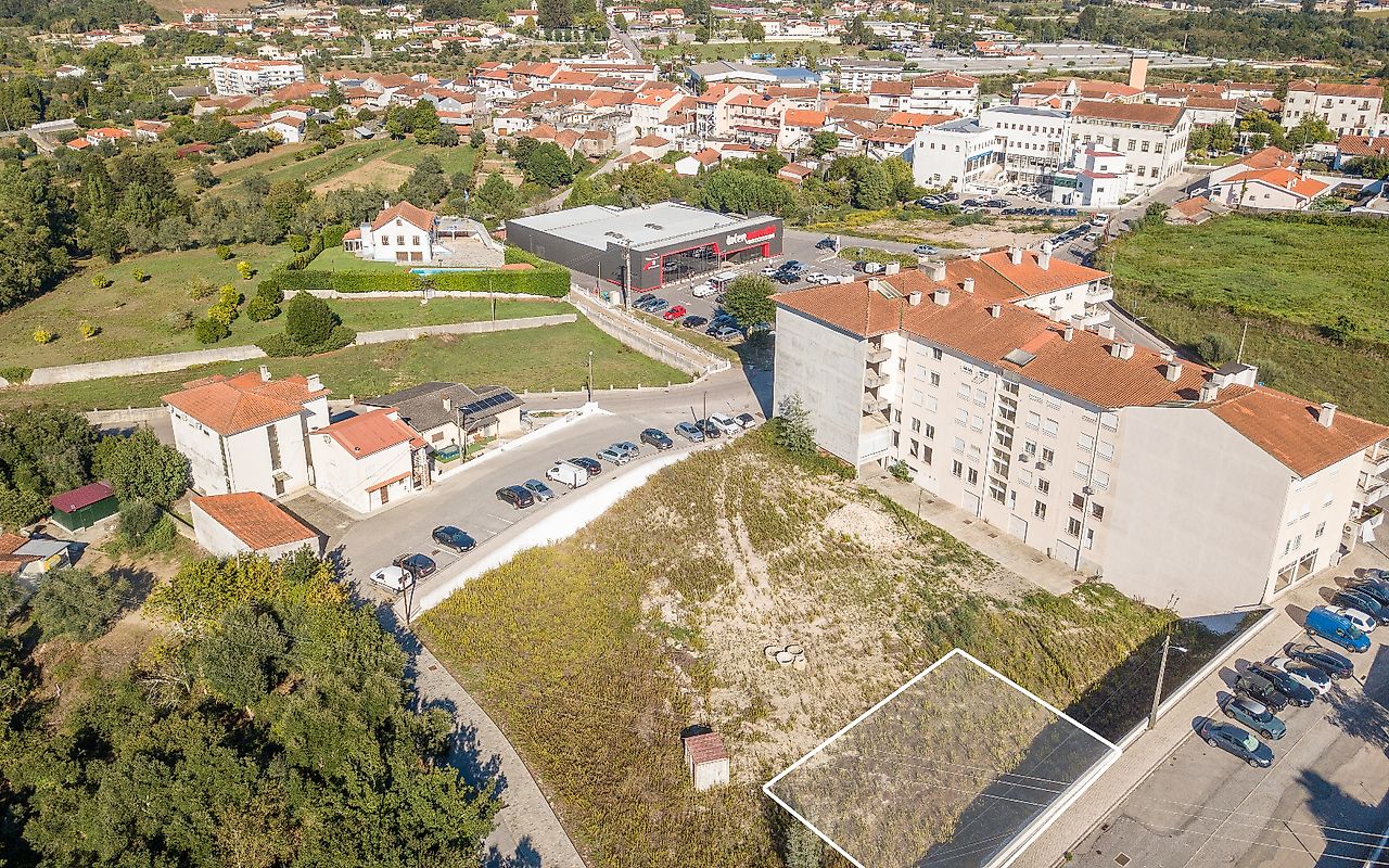 Terreno  à venda em Vila Nova de Poiares