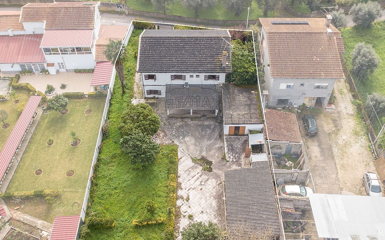 Moradia T3 à venda em Orelhudo