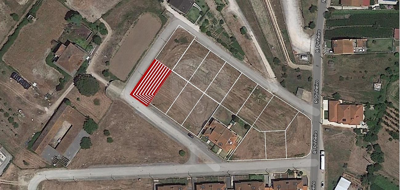 Terreno à venda em Mealhada