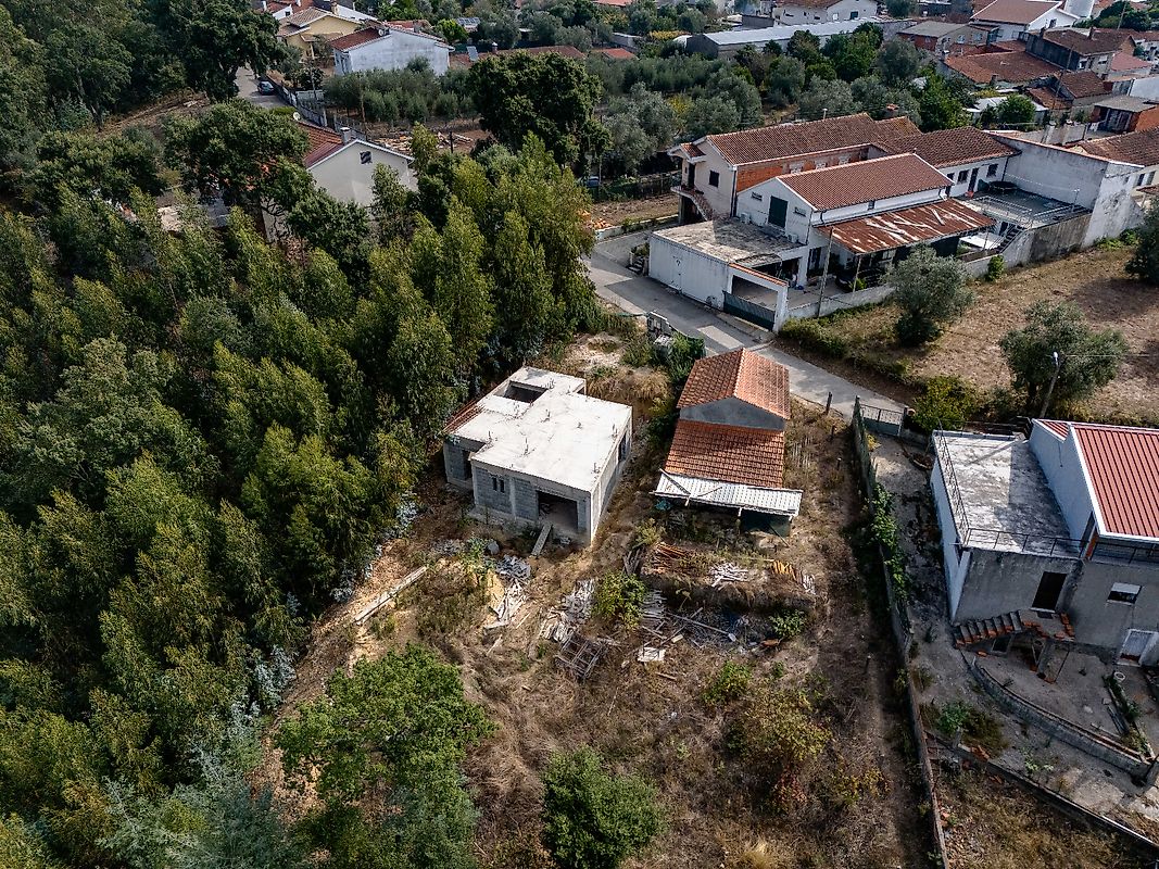 Land for sale in Coimbra, Portugal — €67,500