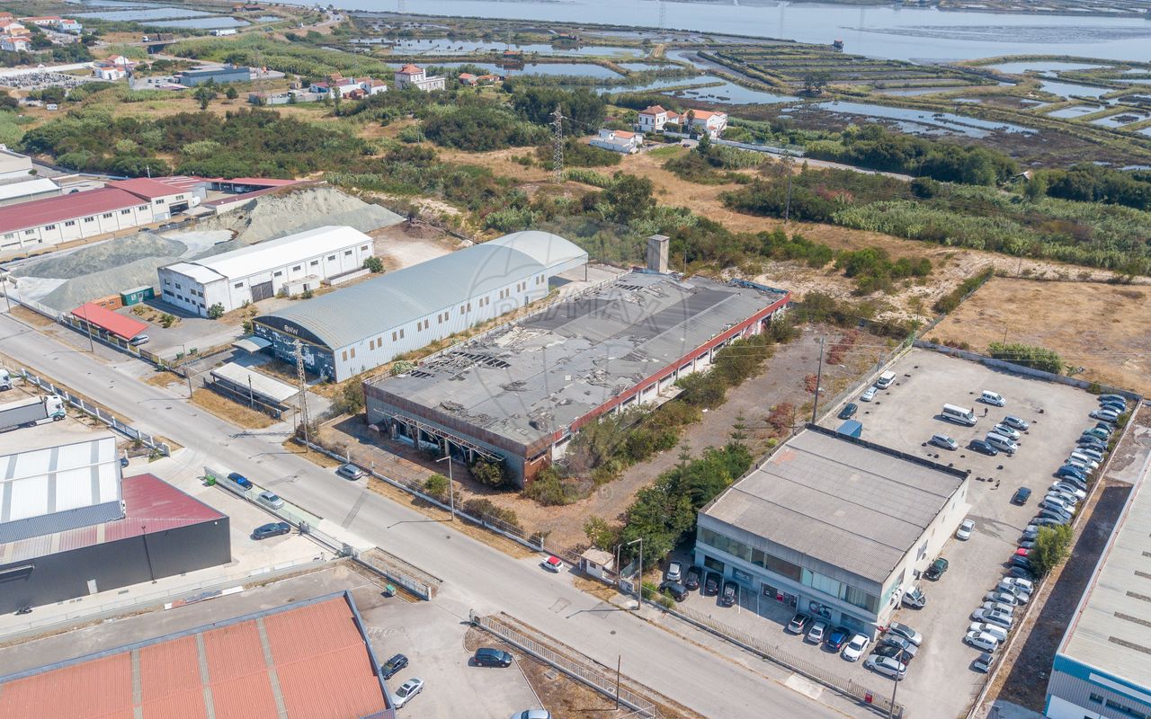 Armazém para venda