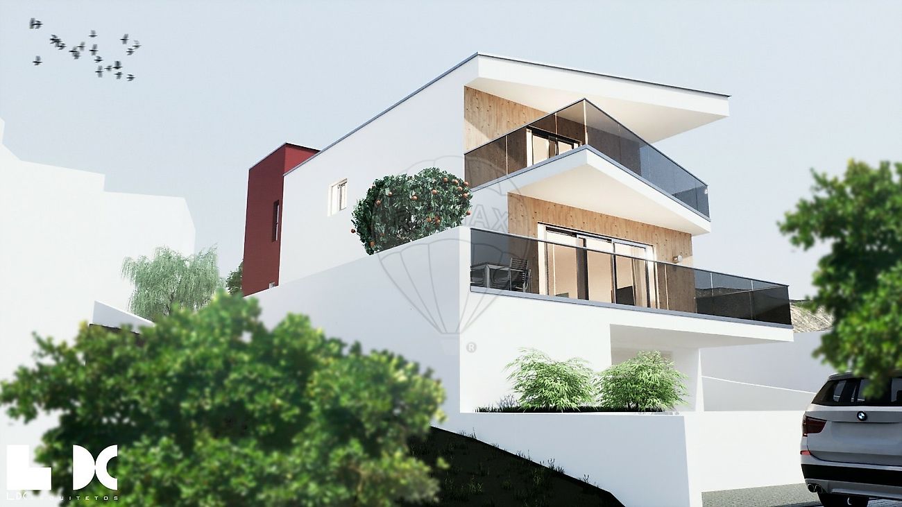 Land for sale in Coimbra, Portugal — €125,000