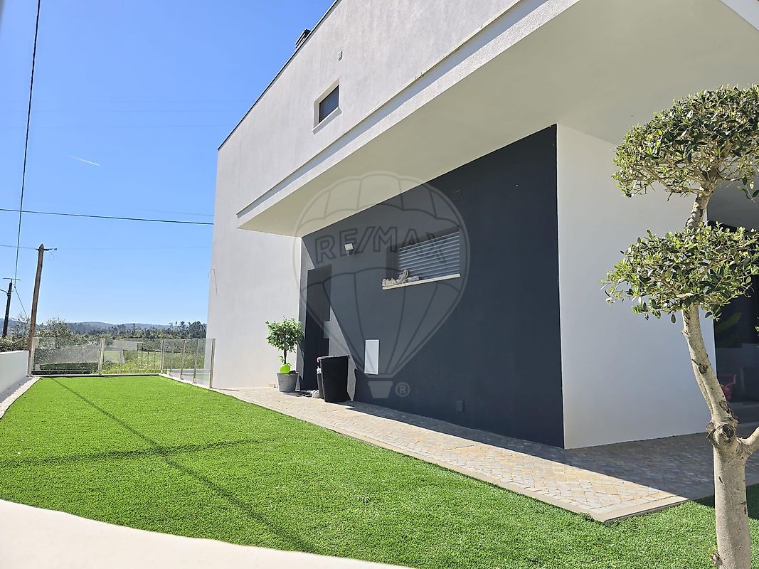 Moradia T4 à venda em Cernache, Coimbra — foto 2