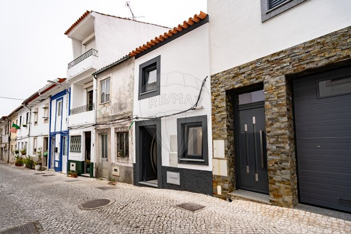 Moradia T2 à venda em Condeixa-a-Nova