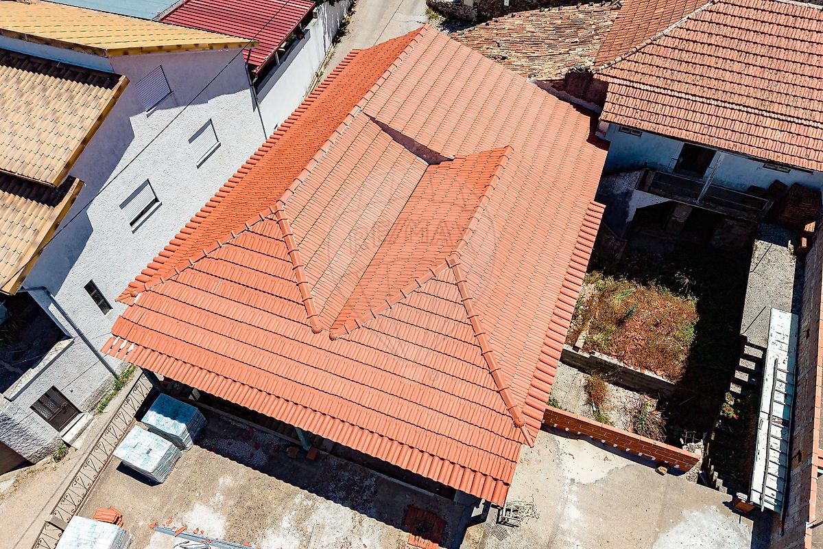 Moradia T1 à venda em Vila Nova, Miranda do Corvo — foto 3