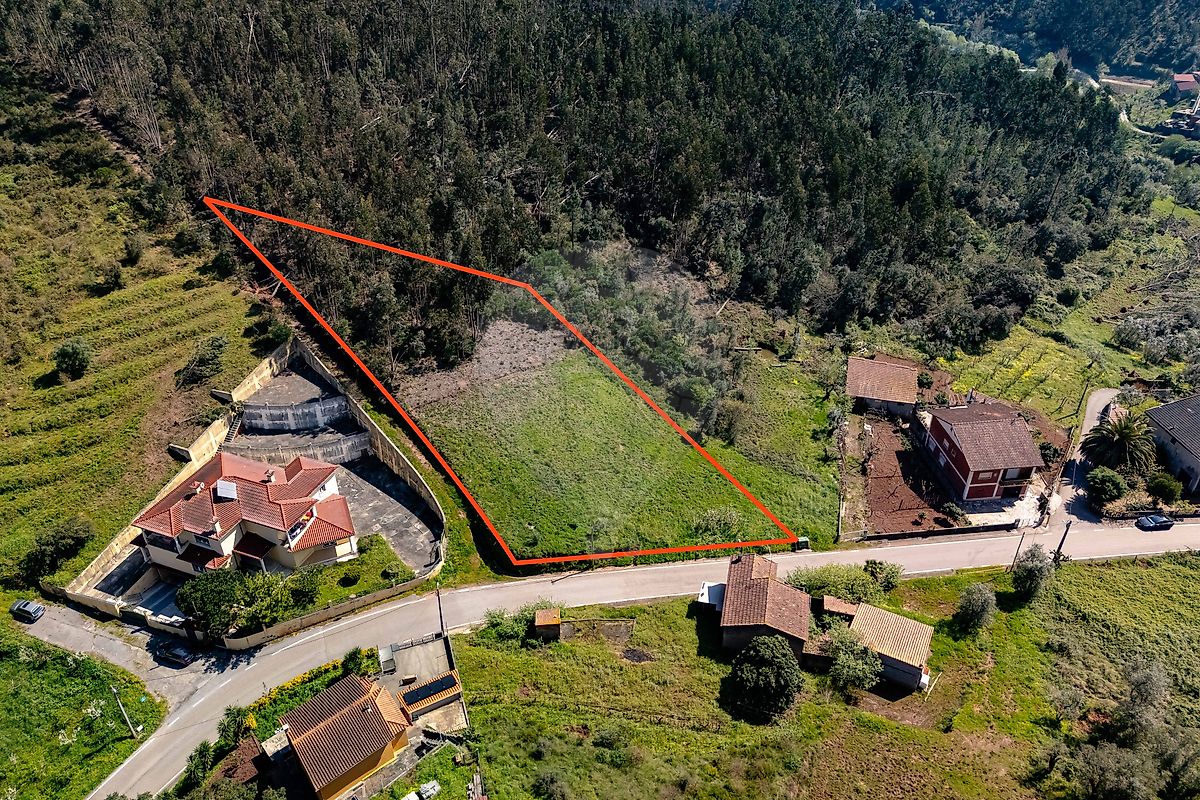 Terreno à venda em Coimbra