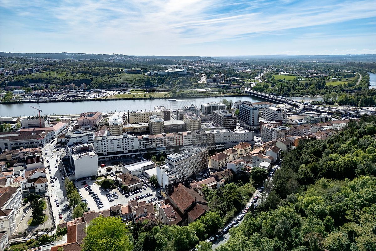 Apartamento T4 à venda em Coimbra (Sé Nova, Santa Cruz, Almedina e São Bartolomeu), Coimbra — foto 40
