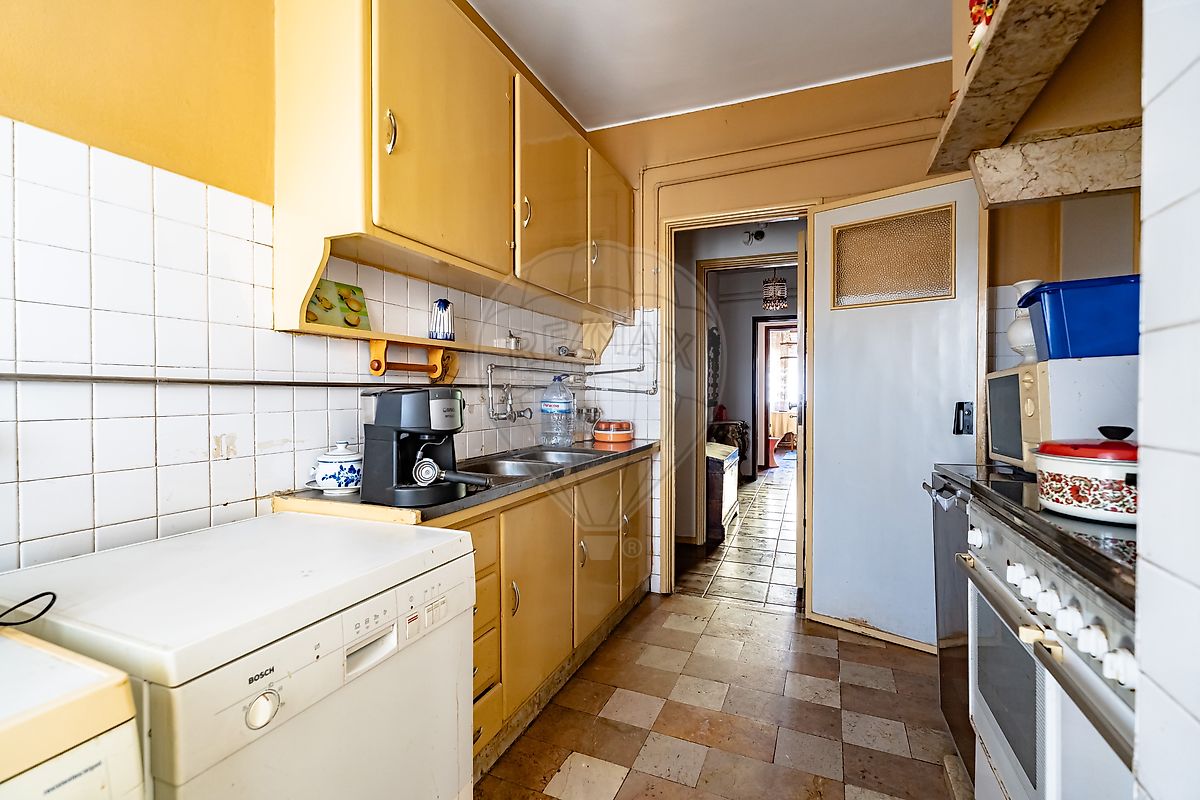 Apartamento T4 à venda em Coimbra (Sé Nova, Santa Cruz, Almedina e São Bartolomeu), Coimbra — foto 9