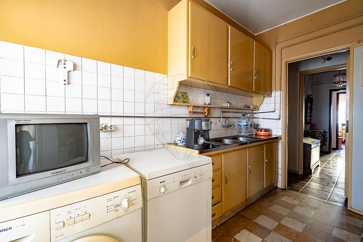 Apartamento T4 à venda em Coimbra (Sé Nova, Santa Cruz, Almedina e São Bartolomeu), Coimbra — foto 10
