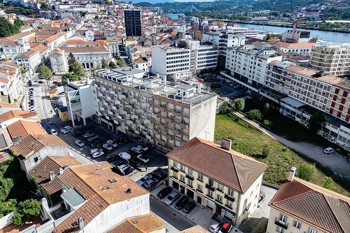 Apartamento T4 à venda em Coimbra (Sé Nova, Santa Cruz, Almedina e São Bartolomeu), Coimbra — foto 35