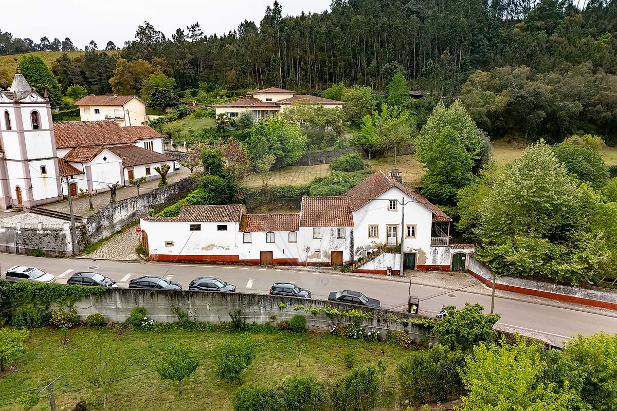 Moradia T7 à venda em Lousã