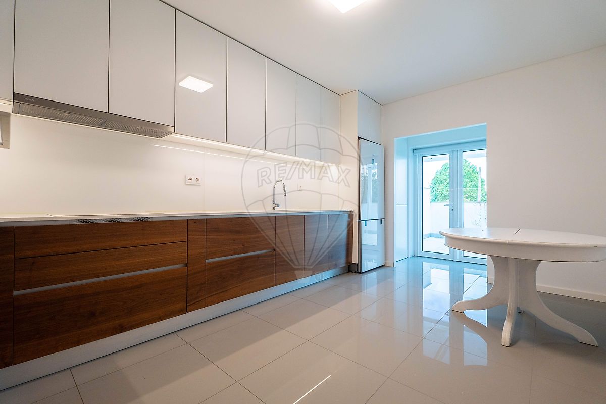 Apartamento T3 à venda em Lousã