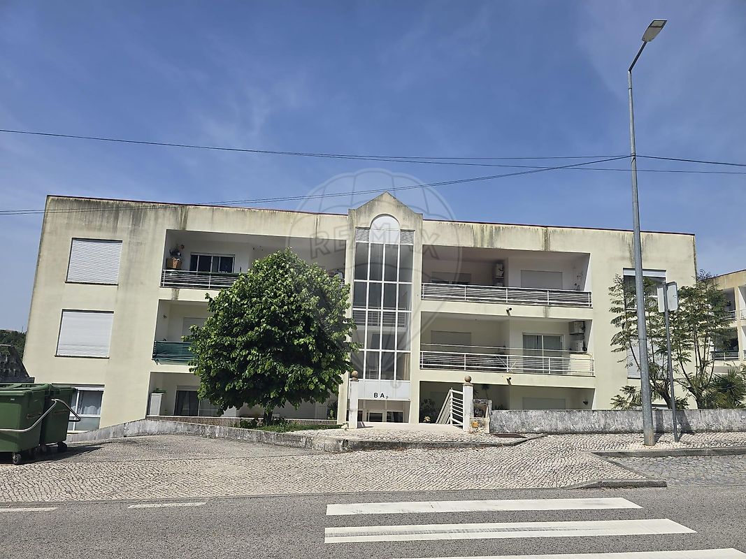 Garagem - Condeixa-a-Velha e Condeixa-a-Nova, Condeixa-a-Nova, Coimbra
