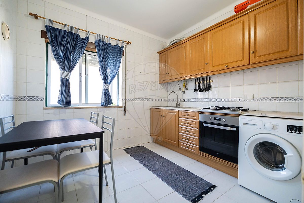 Apartamento T2 em Lousã e Vilarinho, €194.000