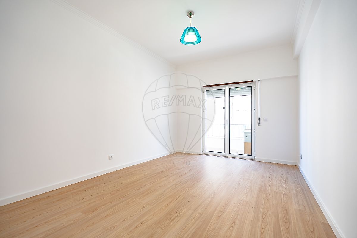 Apartamento T2 à venda em Coimbra (Sé Nova, Santa Cruz, Almedina e São Bartolomeu), Coimbra — foto 13