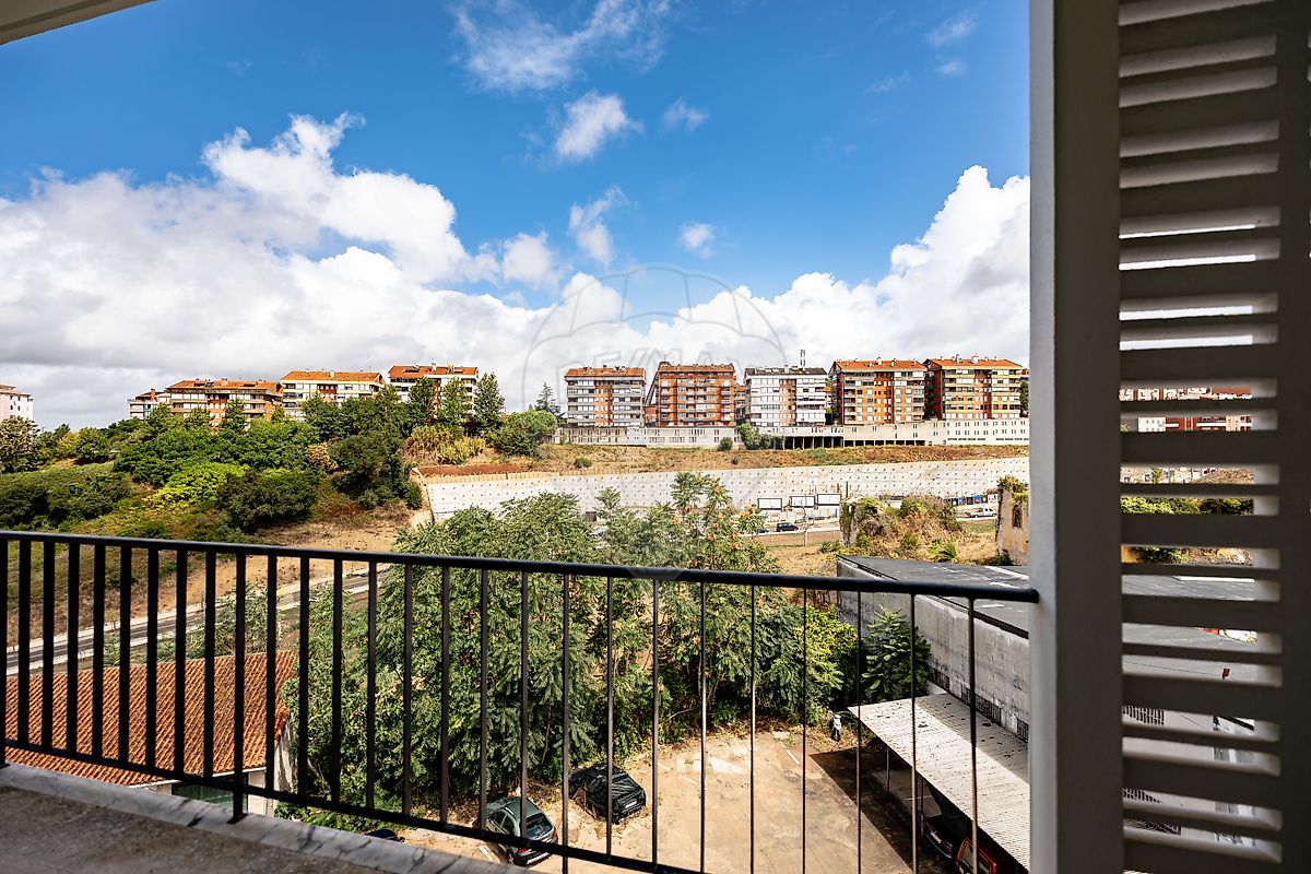 Apartamento T1 para arrendar em Coimbra