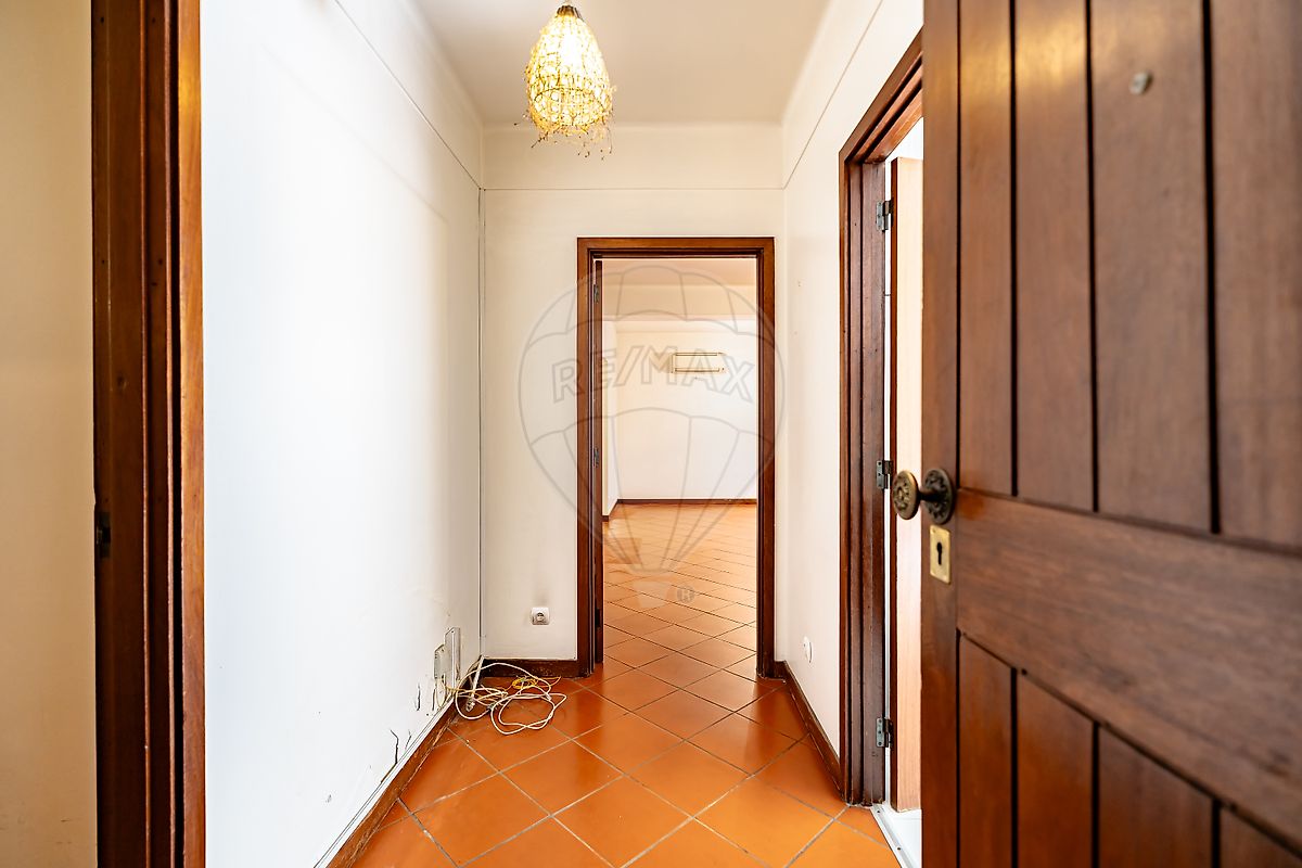 Apartamento T4 à venda em Santo António dos Olivais, Coimbra — foto 8