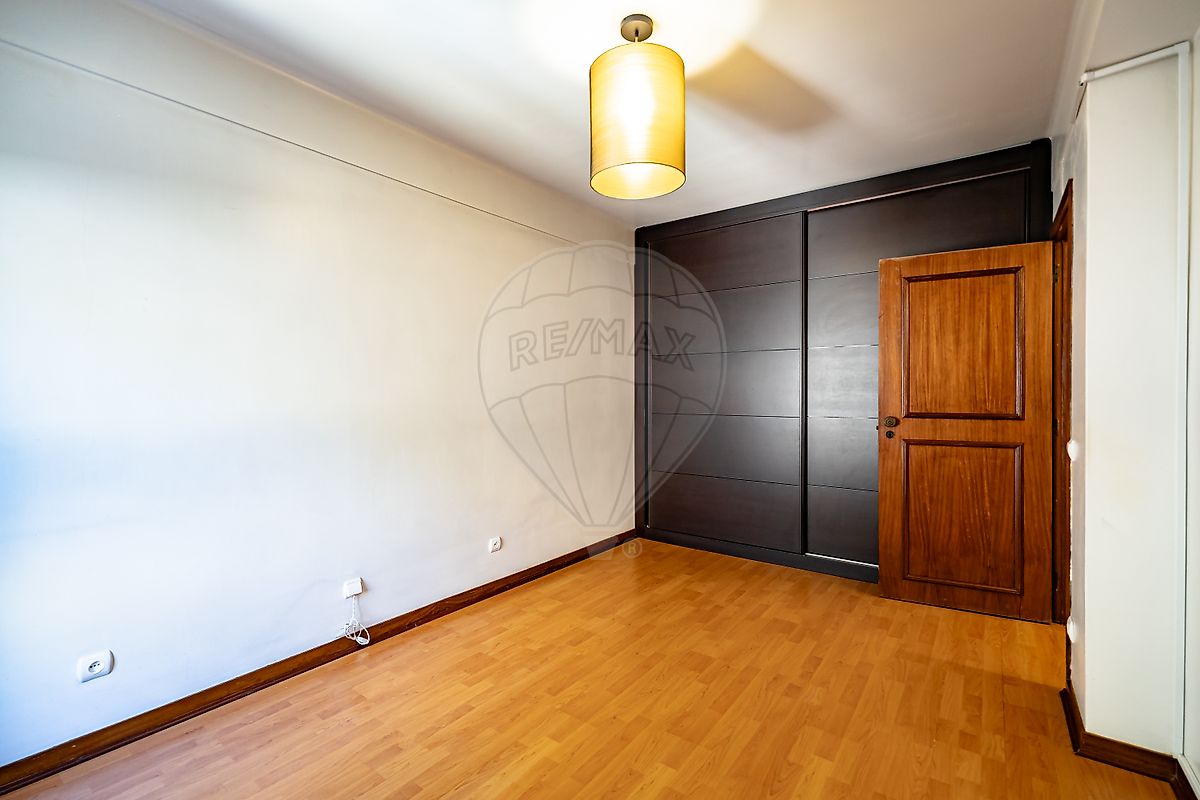 Apartamento T4 à venda em Santo António dos Olivais, Coimbra — foto 31