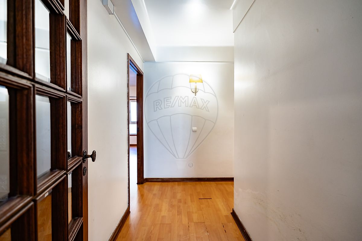 Apartamento T4 à venda em Santo António dos Olivais, Coimbra — foto 17