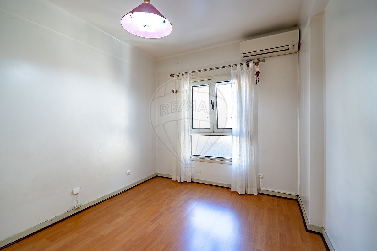 Apartamento T4 à venda em Santo António dos Olivais, Coimbra — foto 21