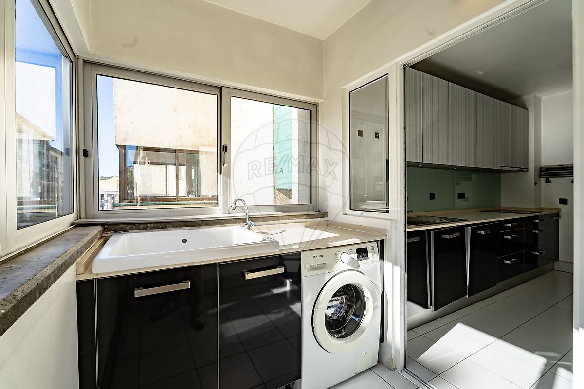 Apartamento T4 à venda em Santo António dos Olivais, Coimbra — foto 5