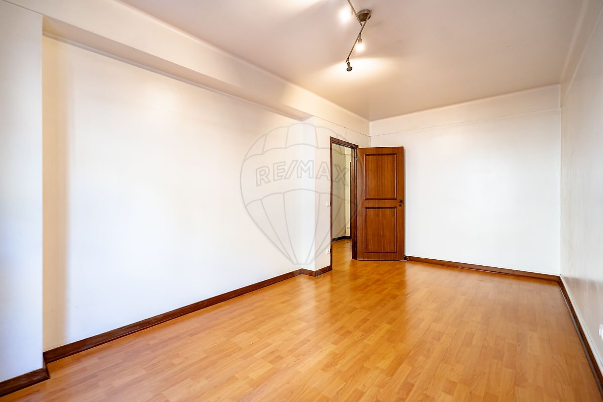 Apartamento T4 à venda em Santo António dos Olivais, Coimbra — foto 35