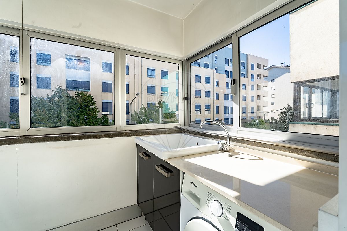 Apartamento T4 à venda em Santo António dos Olivais, Coimbra — foto 4