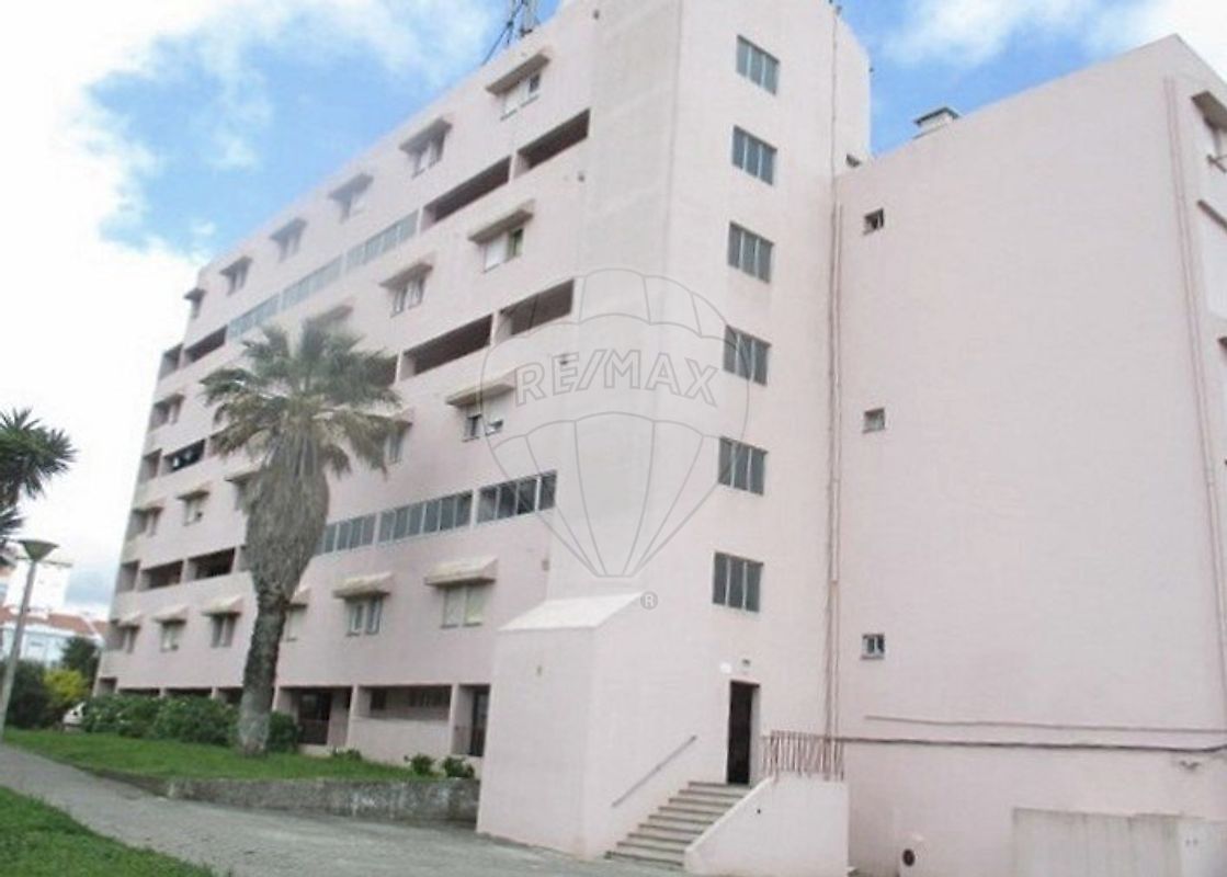 Apartamento T3 à venda em Sintra