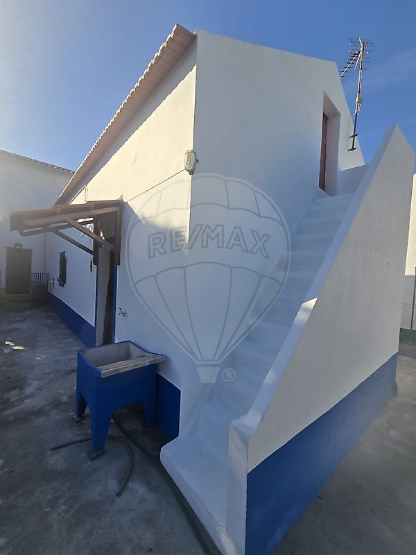 Moradia T2 para venda