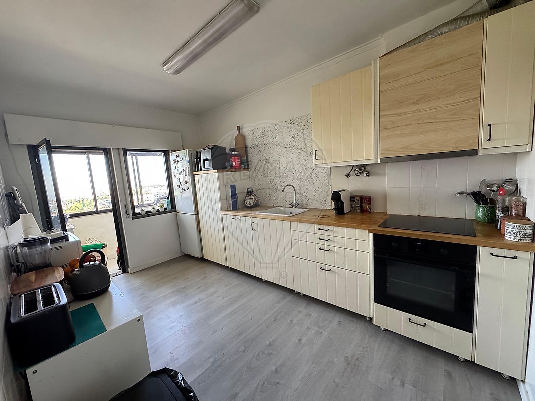 Apartamento T2 à venda em Oeiras