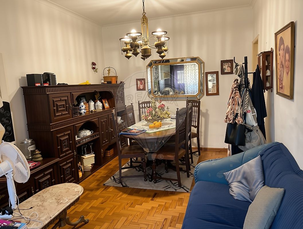 Apartamento T3 à venda em Seixal