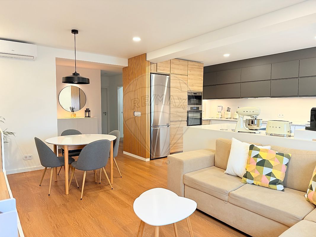 Apartamento T2 à venda em Sintra