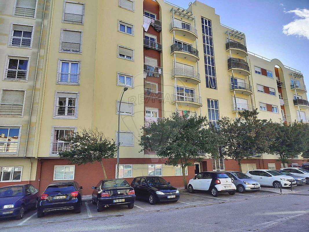 Apartamento T0 - Massamá e Monte Abraão, Sintra, Lisboa