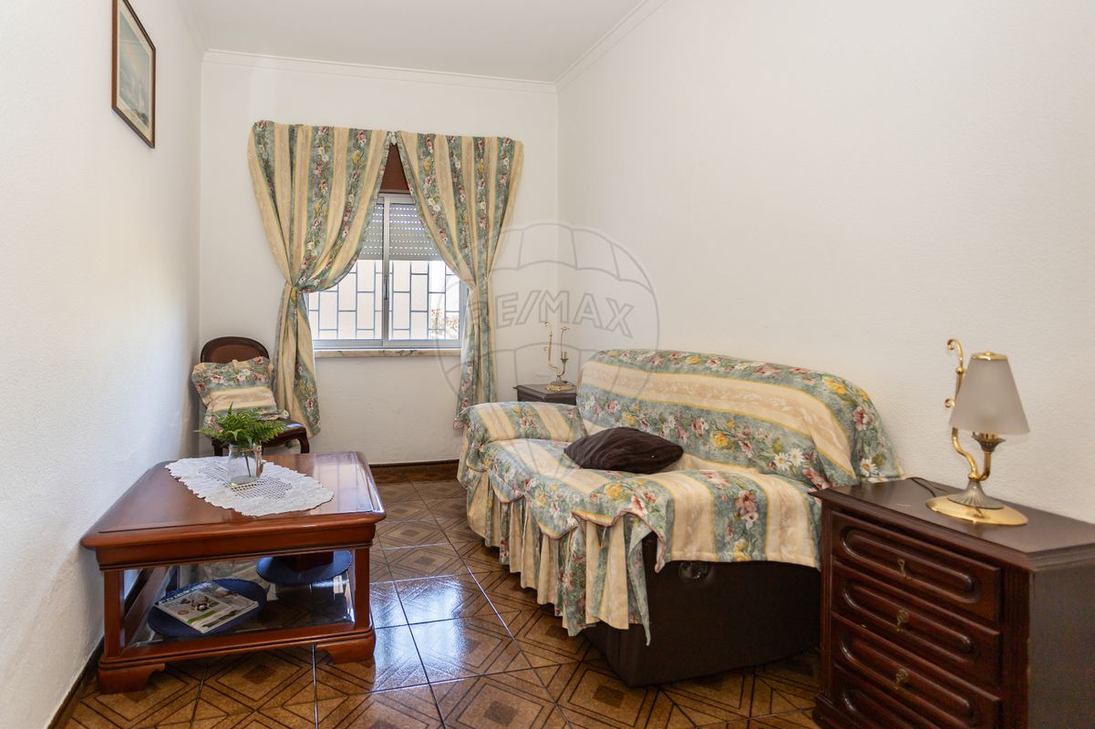 listing 122191412-23 picture-0