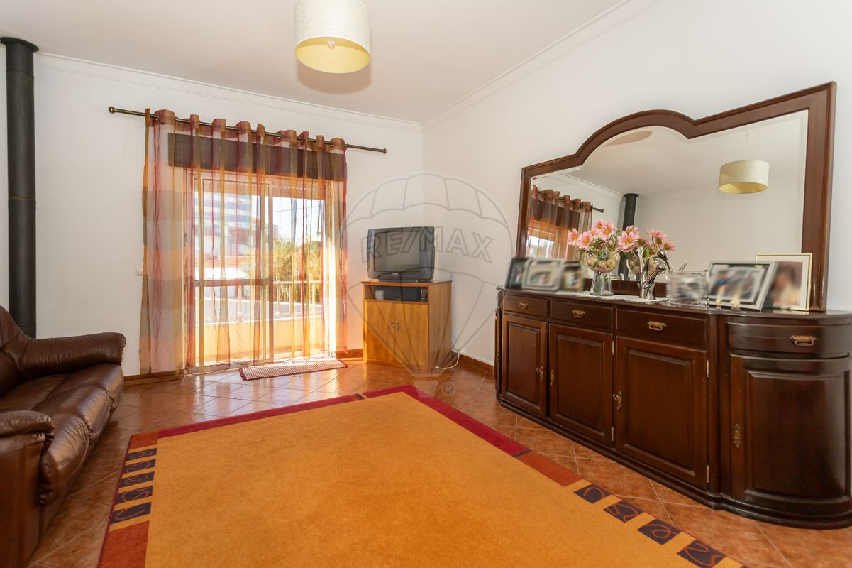 listing 122191412-23 picture-0