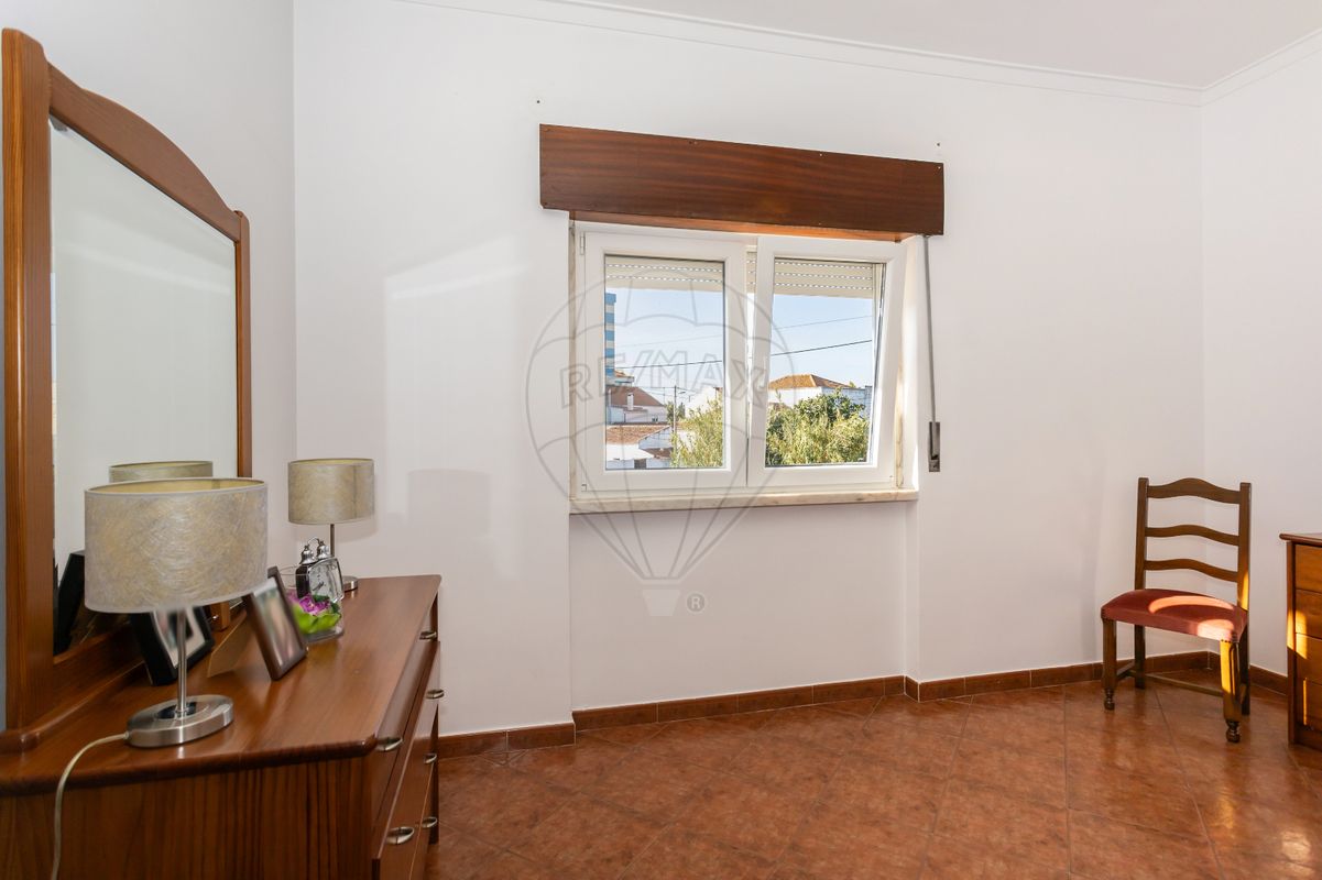 listing 122191412-23 picture-0