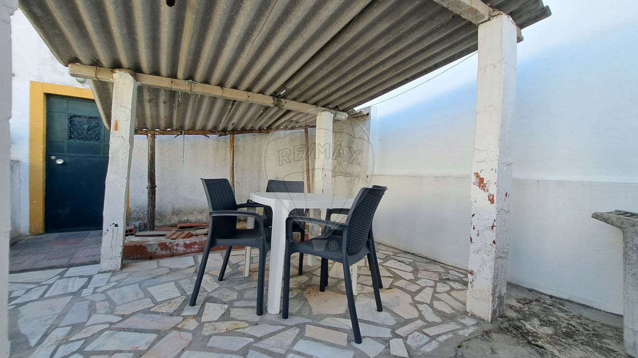 listing 122191414-1 picture-0