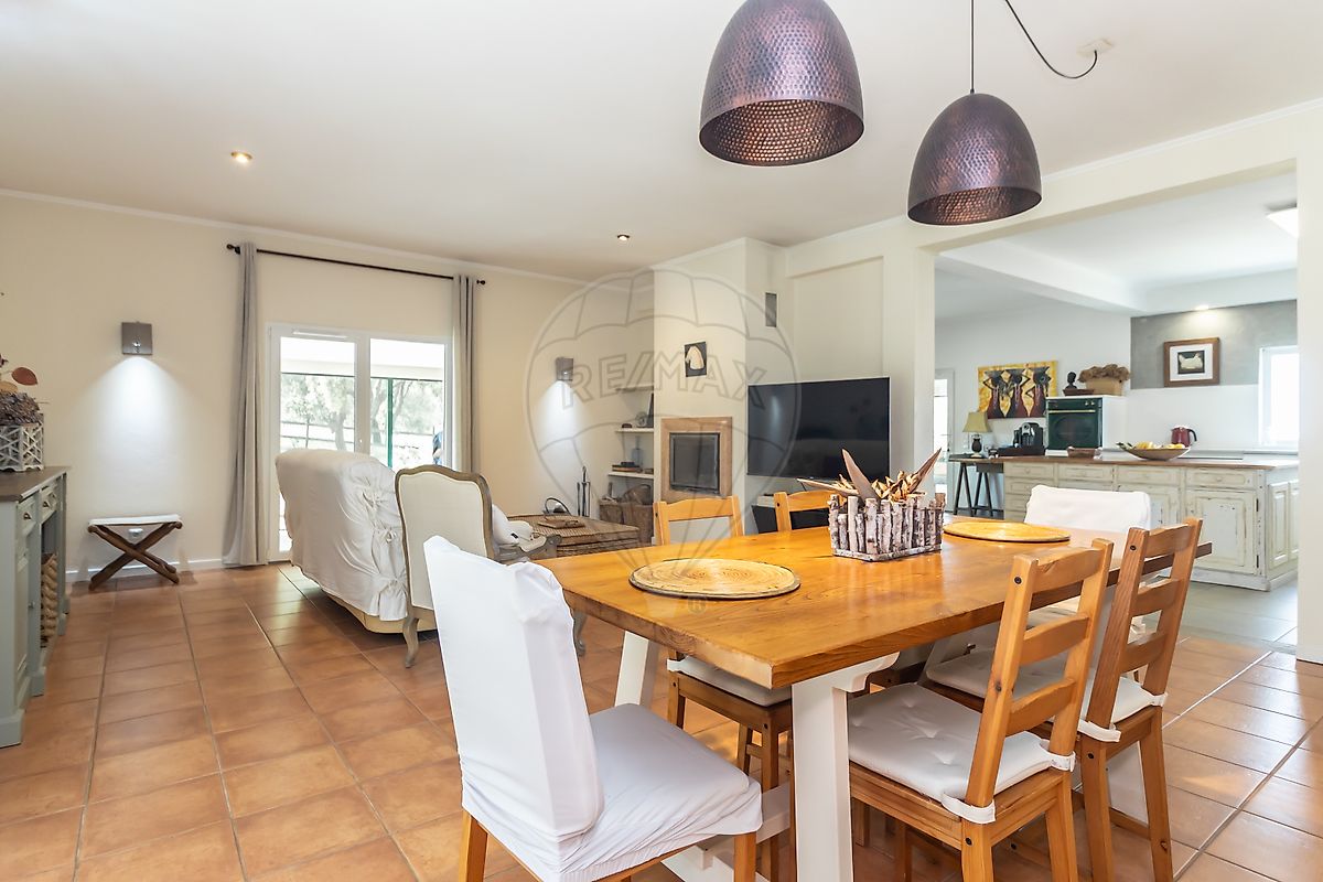 Apartamento T4 à venda em Palmela